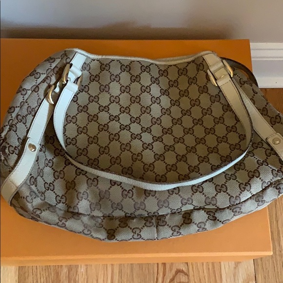 Gucci shoulder bag - Picture 1 of 7